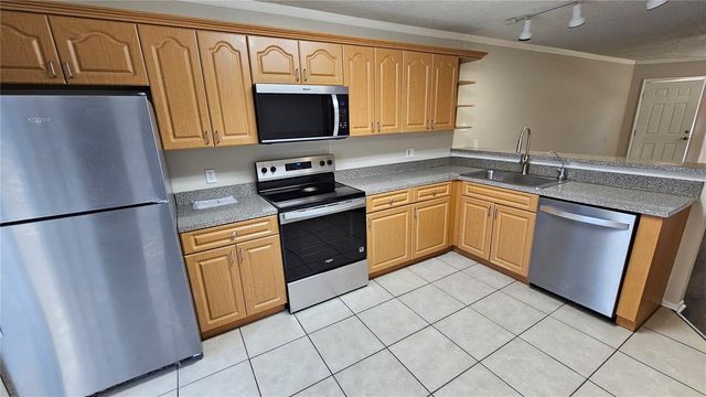 3651 N GOLDENROD ROAD A103, Winter Park, FL 32792