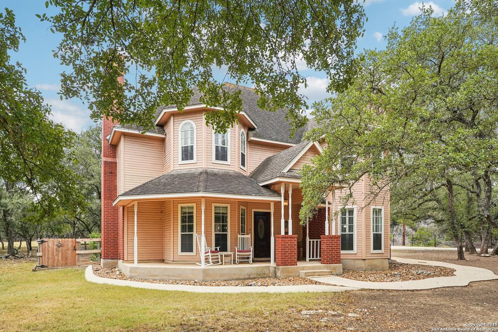 2785 FIRETHORN PATH, Spring Branch, TX 78070