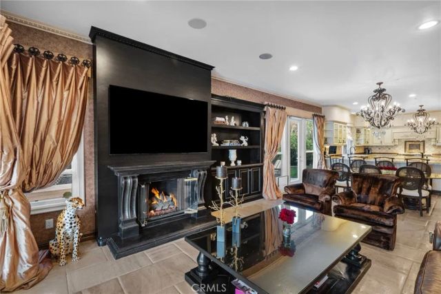 3724 Winford Drive, Tarzana, CA 91356