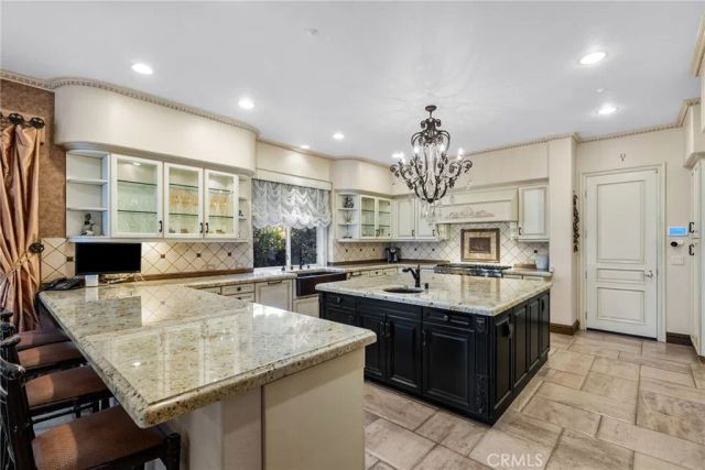 3724 Winford Drive, Tarzana, CA 91356