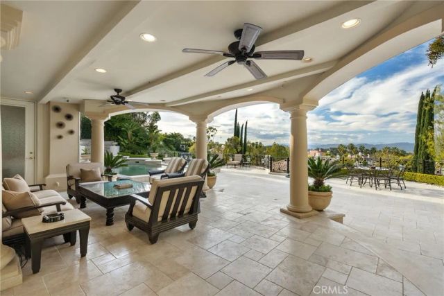 3724 Winford Drive, Tarzana, CA 91356