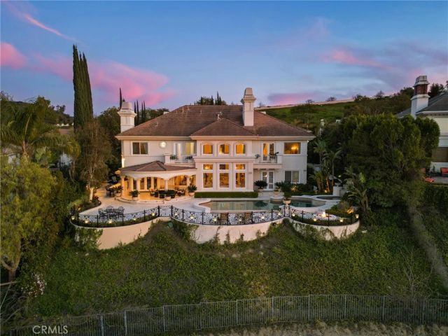 3724 Winford Drive, Tarzana, CA 91356