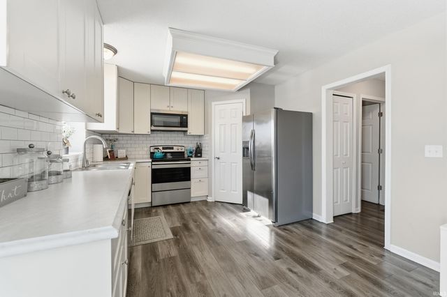 3407 Bramblewood Lane, Fort Wayne, IN 46818