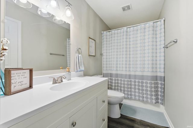 3407 Bramblewood Lane, Fort Wayne, IN 46818