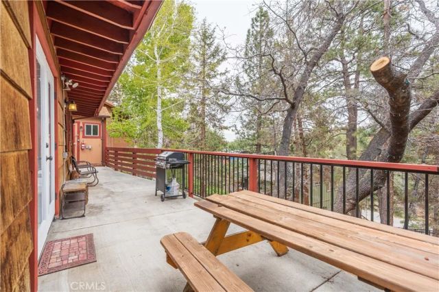 746 Villa Grove Avenue, Big Bear City, CA 92314