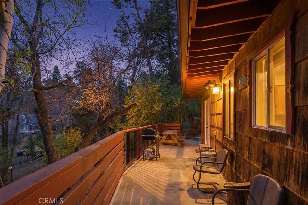 746 Villa Grove Avenue, Big Bear City, CA 92314