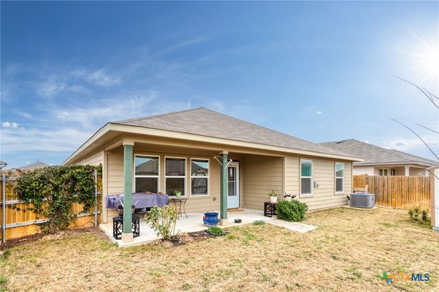 1441 Parkwood, Seguin, TX 78155