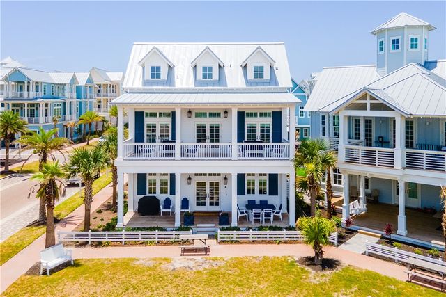 251 Laughter Lane, Port Aransas, TX 78373