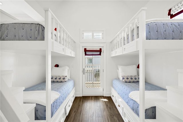 251 Laughter Lane, Port Aransas, TX 78373