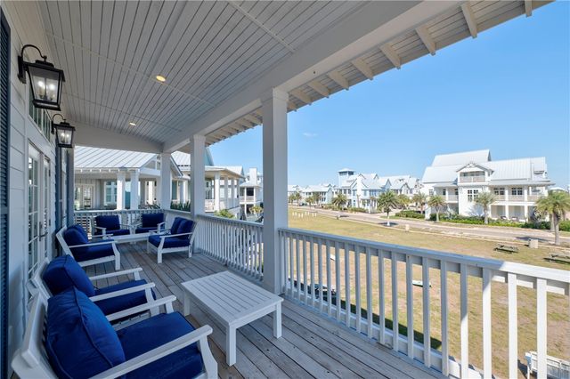 251 Laughter Lane, Port Aransas, TX 78373