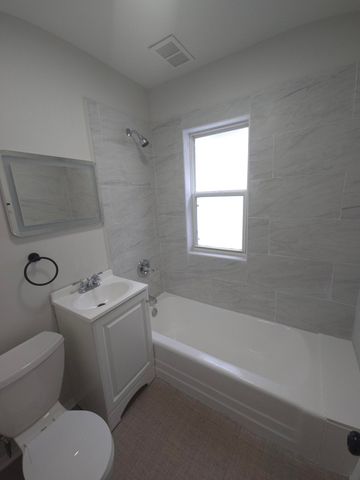 4721 Ivy Street, East Chicago, IN 46312