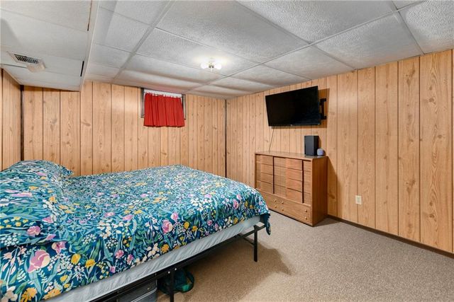 16505 Greenwald Drive, Belton, MO 64012