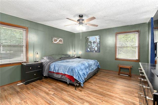 16505 Greenwald Drive, Belton, MO 64012