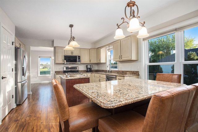 8155 Interlochen Street, Kalamazoo, MI 49009