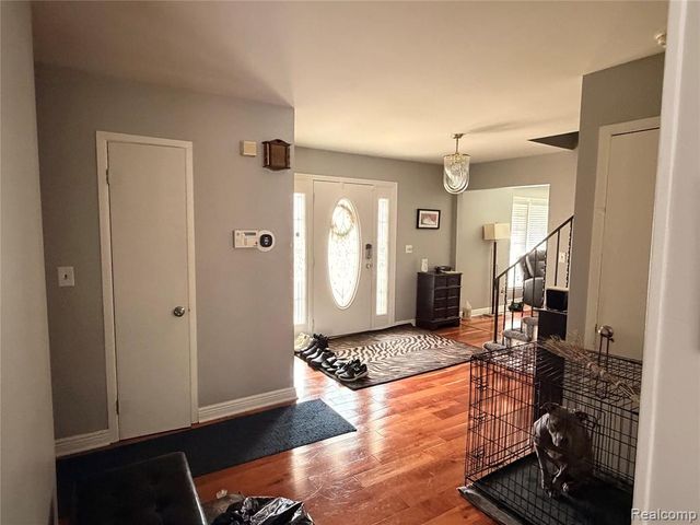 27805 Arlington Drive, Southfield, MI 48076