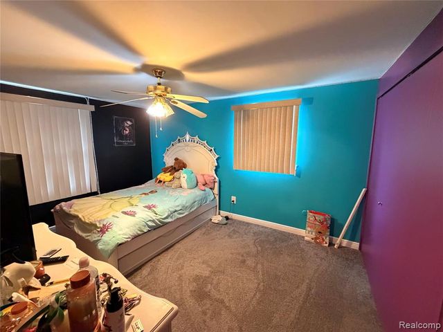 27805 Arlington Drive, Southfield, MI 48076