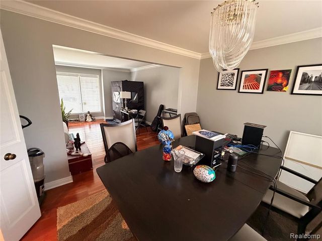 27805 Arlington Drive, Southfield, MI 48076