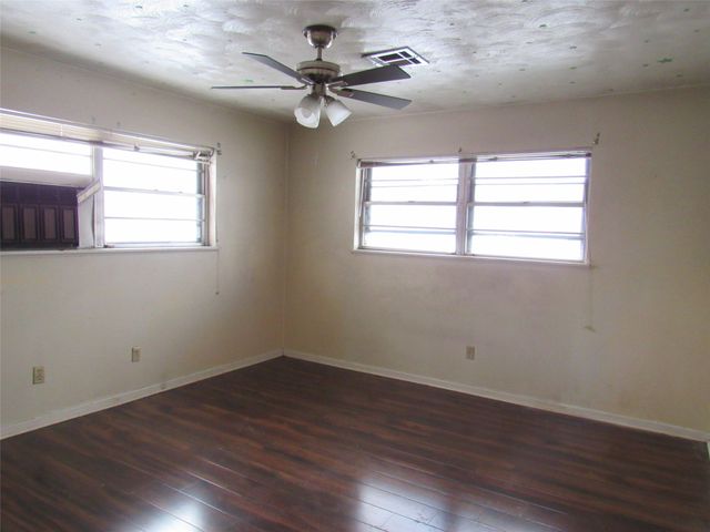 2131 Hermanson Drive, Waco, TX 76710