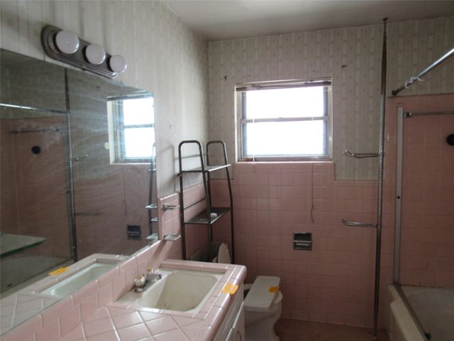 2131 Hermanson Drive, Waco, TX 76710