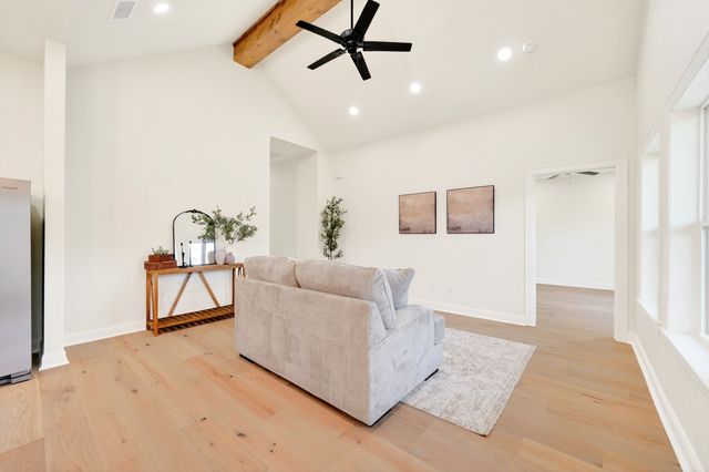 213 Central Park Court, Athens, TX 75751