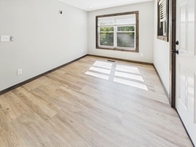 817 Kanawha State Forest Drive, Charleston, WV 25314
