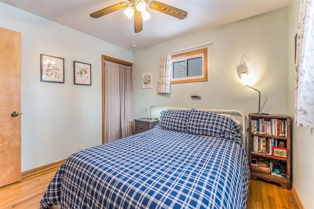 1166 Lexington Parkway, Ypsilanti, MI 48198