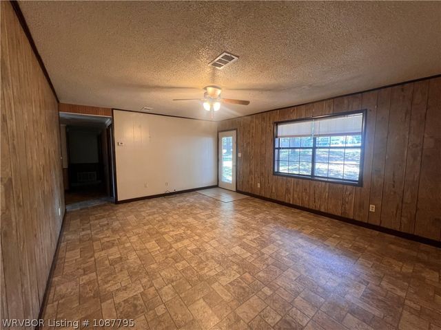 2904 Witteville Drive, Poteau, OK 74953