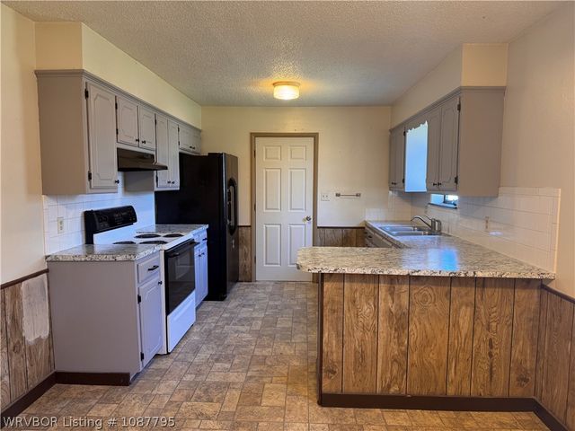 2904 Witteville Drive, Poteau, OK 74953