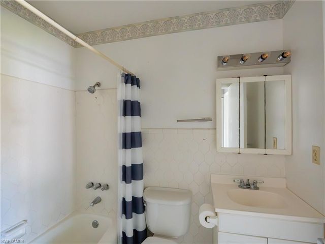 190 Collier BLVD N7, Marco Island, FL 34145