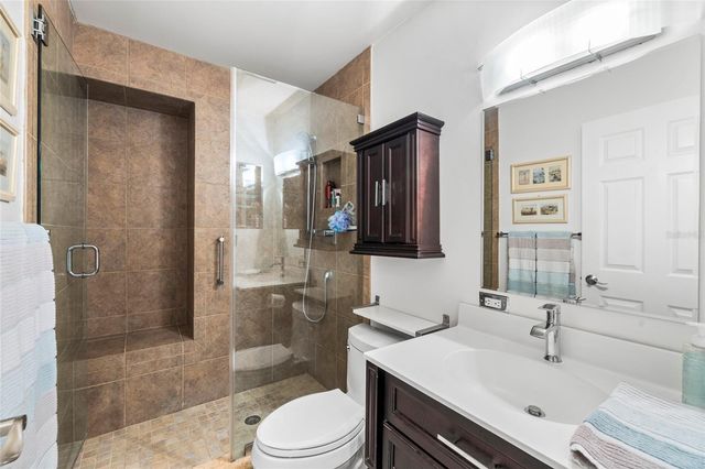 4833 W FLAMINGO RD, Tampa, FL 33611