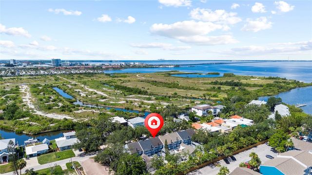 4833 W FLAMINGO RD, Tampa, FL 33611