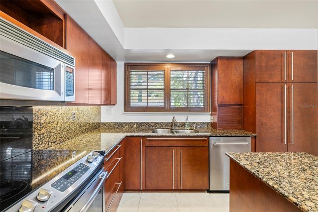 4833 W FLAMINGO RD, Tampa, FL 33611