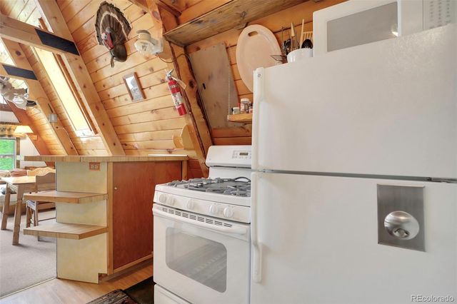 1121 GCR 2416, Kremmling, CO 80459