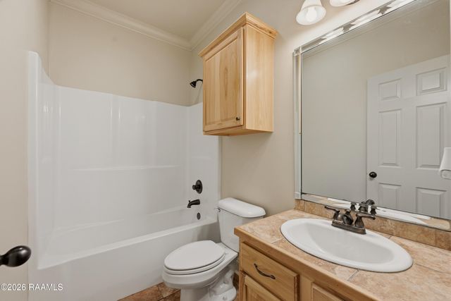 210 Cedar Grove Drive, Youngsville, LA 70592