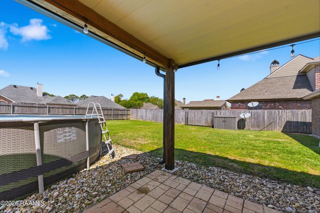 210 Cedar Grove Drive, Youngsville, LA 70592