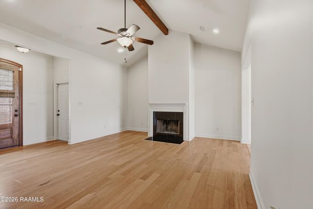 210 Cedar Grove Drive, Youngsville, LA 70592