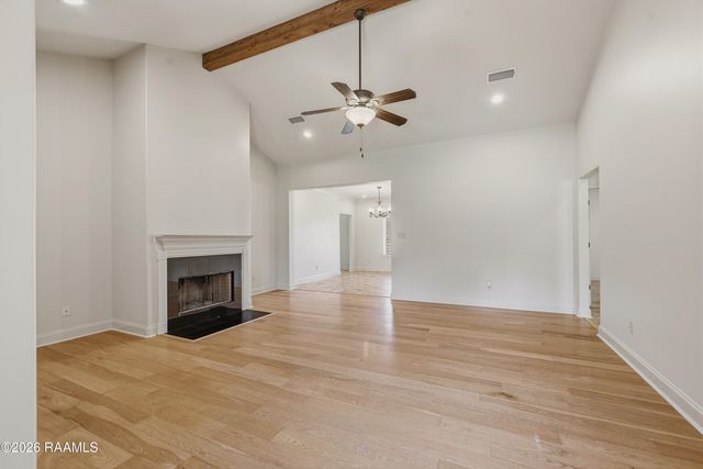 210 Cedar Grove Drive, Youngsville, LA 70592