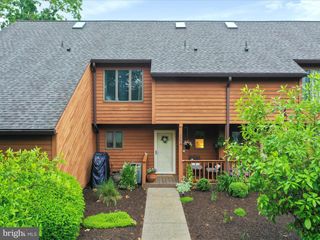 264 TECUMSEH TRL, Hedgesville, WV 25427