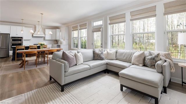 1325 Narrow WAY, Virginia Beach, VA 23451