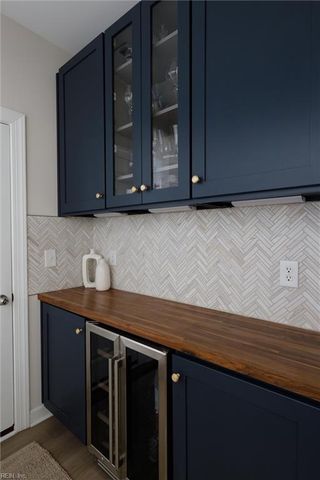 1325 Narrow WAY, Virginia Beach, VA 23451