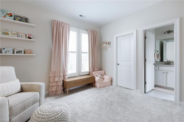 1325 Narrow WAY, Virginia Beach, VA 23451