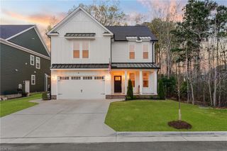 1325 Narrow WAY, Virginia Beach, VA 23451