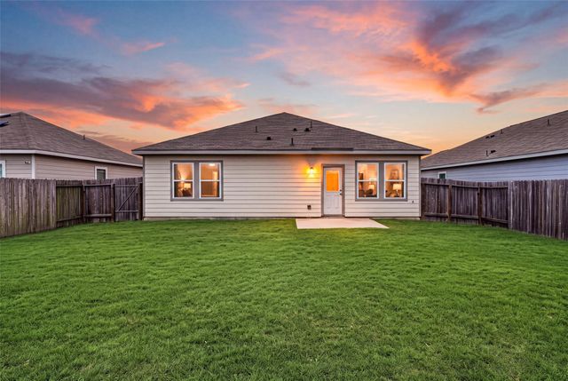 980 Blue Beech Lane, Brookshire, TX 77423