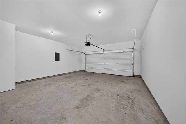 980 Blue Beech Lane, Brookshire, TX 77423