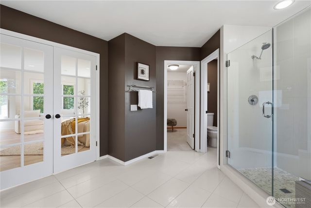 15461 SE 67th St, Bellevue, WA 98006