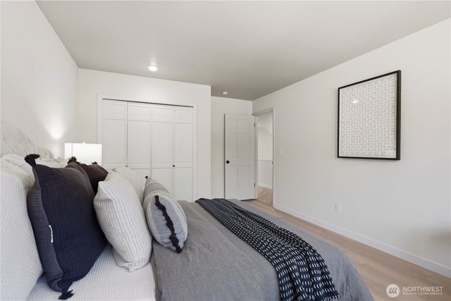 15461 SE 67th St, Bellevue, WA 98006