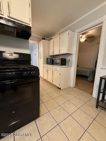 527 Pawling Avenue, Troy, NY 12180