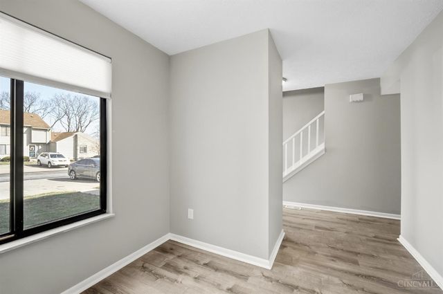 9477 Colegate Way, West Chester, OH 45011