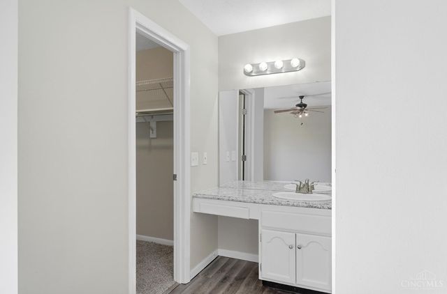 9477 Colegate Way, West Chester, OH 45011