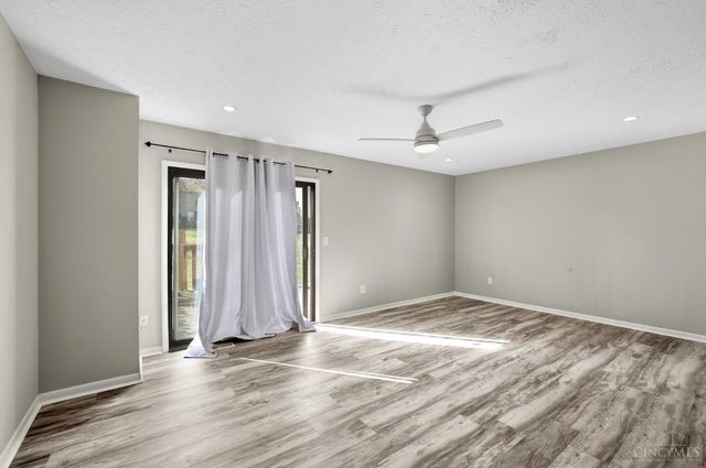 9477 Colegate Way, West Chester, OH 45011